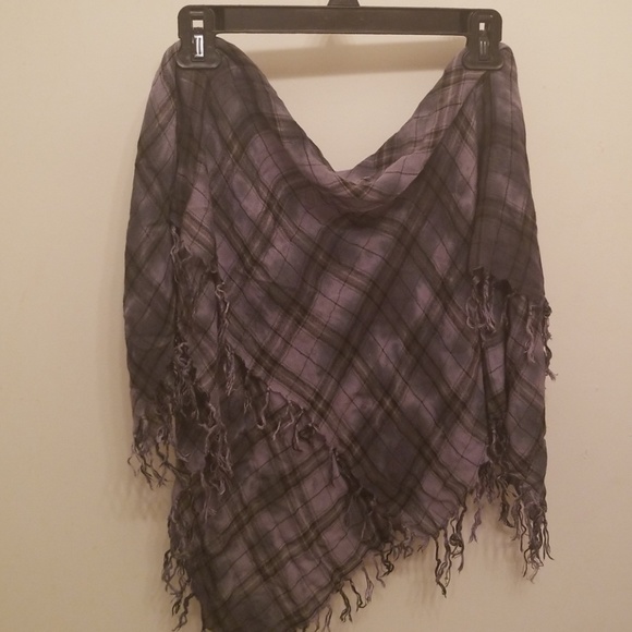 2 scarfs - Picture 3 of 4